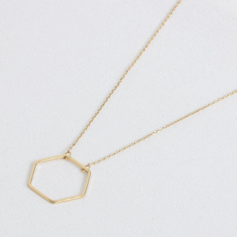 Evi Hexagon Necklace