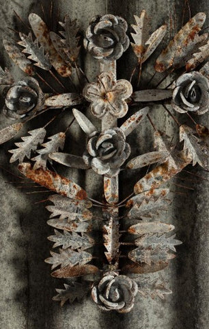 Decorative rusty Floral Cross